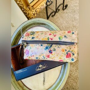 Patricia Nash Floral Clutch Wristlet Purse Hand Bag